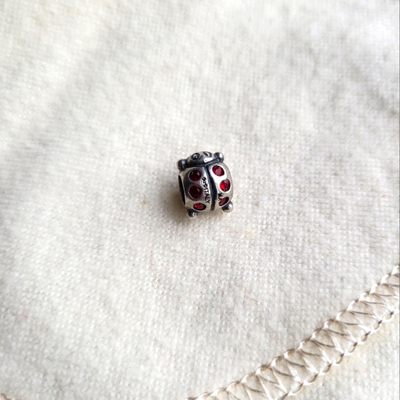 Kay Jewelers Michael Anthony Charmed Memories 'Ladybug' Sterling silver charm - Picture 3 of 4